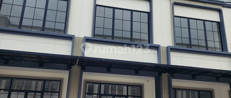 Disewakan Ruko Hudson Posisi Bagus di Gading Serpong 1