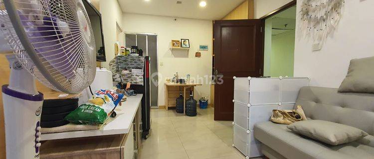 Dijual Apartemen Mediterania Gajah Mada 2BR, 65m2, Semi Furnished 1