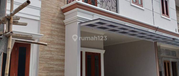 Rumah Baru Siap Huni Dalam Cluster Elegan Full Bata Merah Harga Standar Strategis di Ciracas Jakarta Timur 1