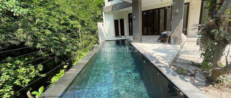 Dijual Villa Lokasi Ketewel Gianyar View Pantai 1