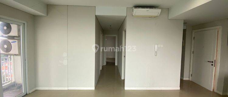 Apartement Metro Park Residence 3 BR Unfurnished Bagus, Kedoya 1