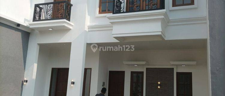 Pondok Bambu Rumah Baru 3m Nego 2lantai Furnished Kitchen Set  1