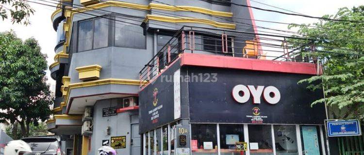 Dijual Hotel Oyo 50 Kamar di Cideng, Jakarta Pusat. 1