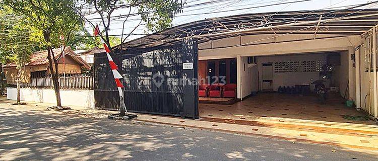 Dijual Cepat Rumah Hitung Tanah Radio Dalam Keb. Baru Jaksel 1