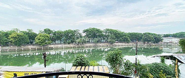 Rumah Design Klasik View Danau Di Jatinegara Jakarta Timur 1