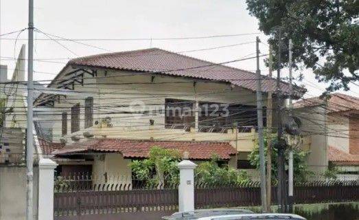 Rumah Asri Lokasi Istimewa Jl. Tirtayasa, Kebayoran Baru 1