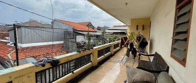 Jual Kost BU Jauh di Bawah NJOP di Kramat Senen Jakarta Pusat 1