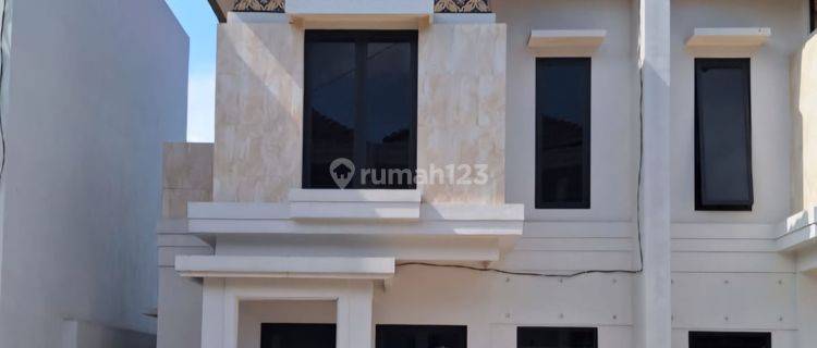 Rumah murah modern minimalis lokasi strategis poros jalan raya lingkar barat kepanjen malang 1