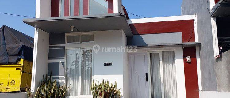 Rumah minimalis shm lokasi strategis dekat bandara dan exit tol malang 1