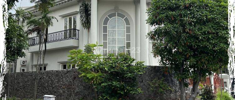 Rumah Classic Mewah di Villa Valensia Lontar Surabaya  1