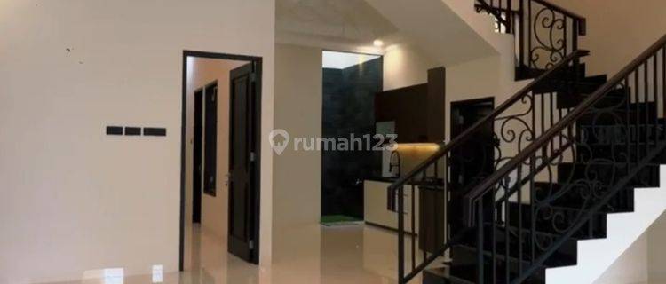 Di Jual Rumah Baru Lux 3,5M di Duren Sawit Jakarta Timur 1