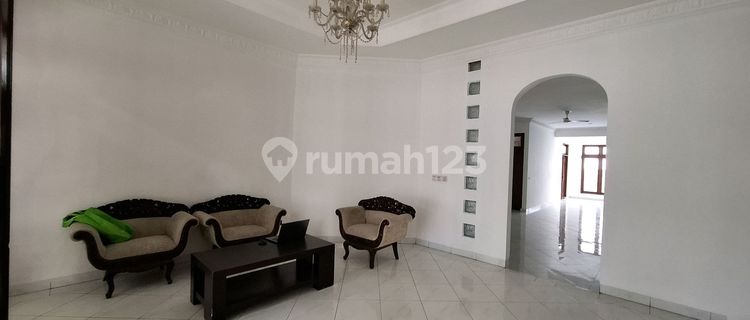 Disewakan Rumah Area Bangka Jakarta Selatan 1