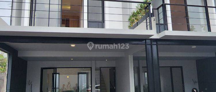 Rumah baru di dalam townhouse baru di Bintaro Area, lingkungan sangat nyaman dan aman, bebas banjir, lokasi sangat strategis, dekat ke Mall X change, dekat ke Pintu Toll Bintaro...(Rey) 1