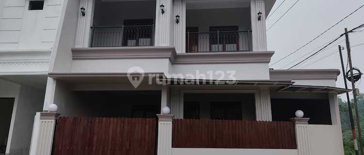Rumah Baru Siap Huni Dalam Cluster Peruntukkan untuk Hunian atau Kantor Lokasi Strategis di Cilodong, Depok! Hanya 10 Menit ke Jalan Raya Margonda 1