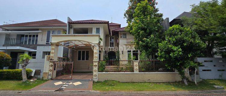 Rumah Villa Westwood Pakuwon City Strategis Row 3 Mobil 1