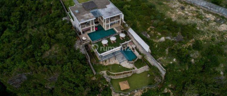 Cliff Front Luxury Villa For Sale In Ungasan South Kuta 1