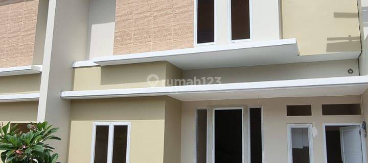 DIJUAL RUMAH 2 LANTAI FULL FURNISH TENGAH KOTA MAKASSAR 1