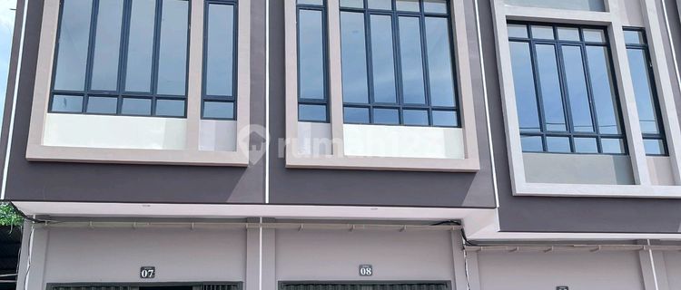 Ready-to-Occupy Business Park Shophouse, Makassar Power 1