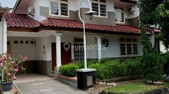 Dijual Rumah Nyaman Dengan Bangunan Kokoh di Bintaro Sektor 8 1