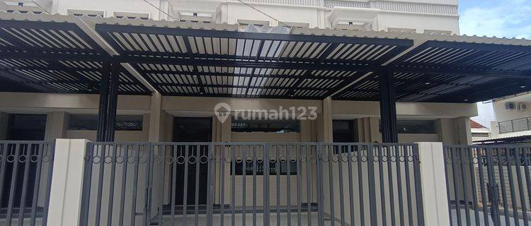 Rumah Baru Murah 2 Lantai Dekat Sekolah di Gading Serpong  1