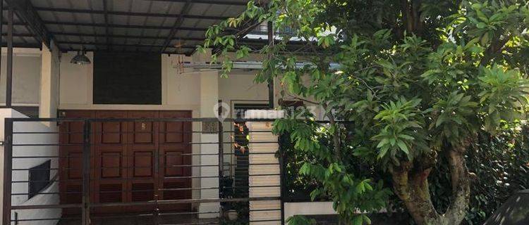 Turun Harga Rumah Cantik di Sektor 1e Gading Serpong, Tangerang 1