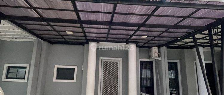 jual cepat Rumah 2 Lantai di Cluster Hazel Pinewood , Tangerang 1