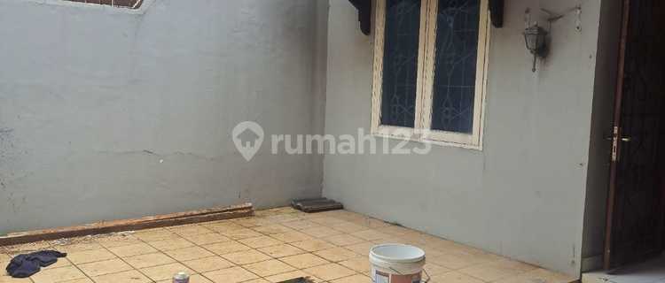 Di Sewakan Rumah di Taman Royal 1 Tanah Tinggi Tangerang 1