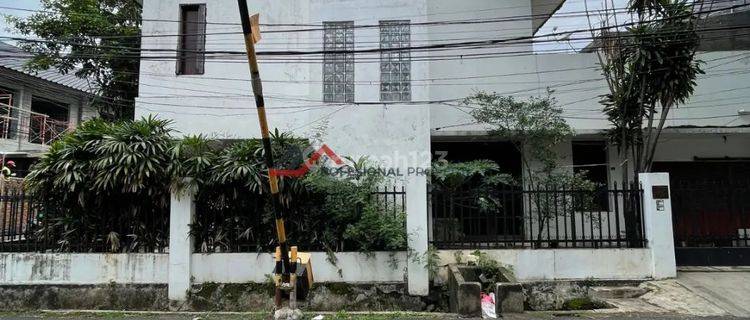 Dijual Rumah Lama Terawat Dekat MRT di Cilandak 1