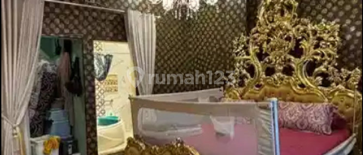 Beautiful and Luxurious House in Tebet Barat, South Jakarta 1