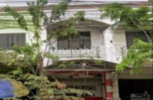 For Sale 2-Story Shophouse on Kh Syafii Street, Manyar Raya Shophouse, Manyar, Gresik 1