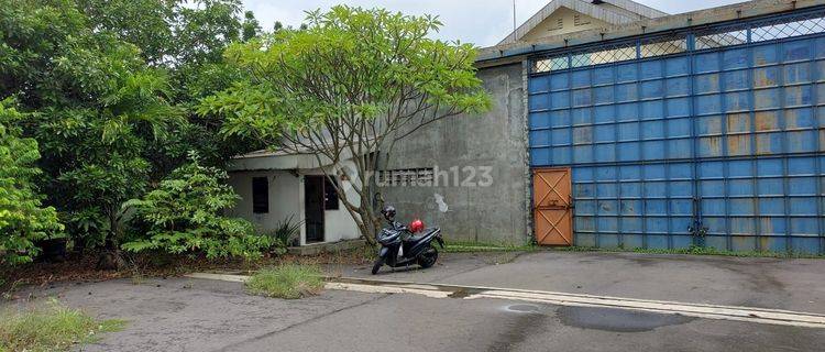 Gudang Siap Pakai Plus Office Area Dekat Solo Baru 1