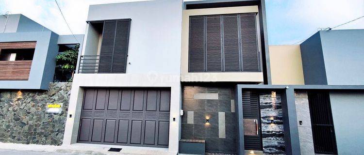 Rumah Baru Gress Full Furnished Area Solo Baru 1