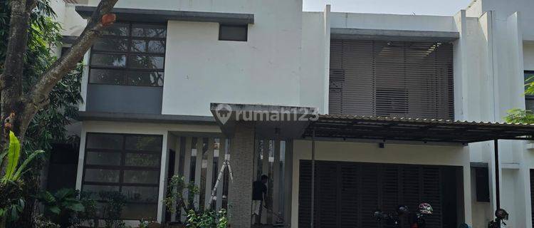 Rumah 2 Lantai Bagus Siap Huni di Green Cove Bsd City, Tangerang 1