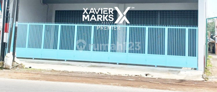 Affordable 2.5 Story Shop House for Rent in Pakis Malang, Suitable for Business 1