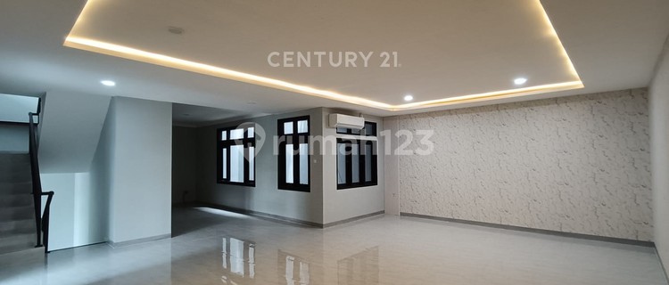 Jual Rumah Bagus Baru Renovasi di Gading Residence Jakarta Utara 1