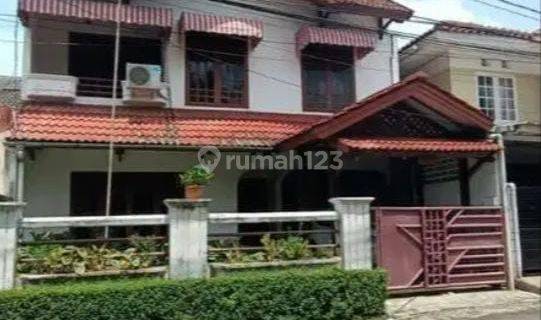 Dijual Rumah Siap Huni Dekat Stasiun Kereta Di Bintaro 1