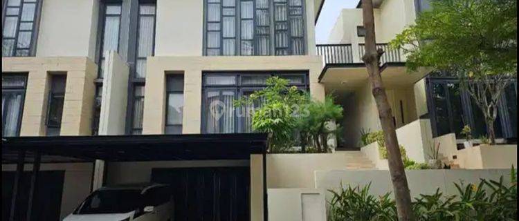 Rumah Furnished Dalam Cluster Dekat Mall Dan Pintu Tol Di Bsd 1