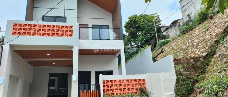 Hunian 2 Lantai Siap Huni Bonus Furnished Di Serpong,Tangsel 1