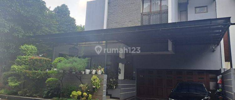 rumah tropis minimalis modern 6.2M di billymoon pondok kelapa
 1