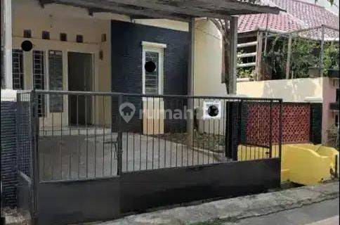 Rumah MURAHh 2 Lantai di Jatinegara Indah, Buaran, duren sawit  1