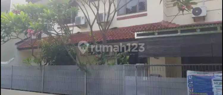 Rumah Merayu Luas Murah Banget di Pondok Kelapa 1
