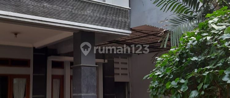 Rumah Elegan Murah Di Griya Bintara Loka Indah - Pondok Kopi
 1