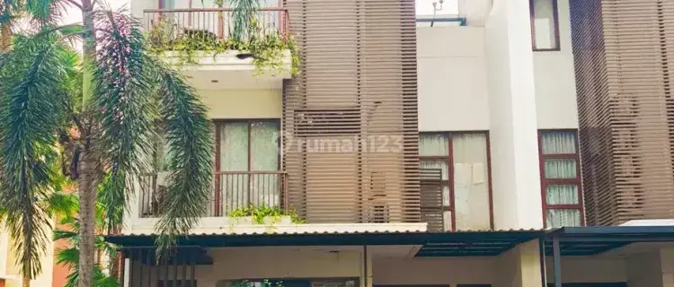 Rumah Furnished 3 Lantai Di Assati Vanya Park Bsd  1