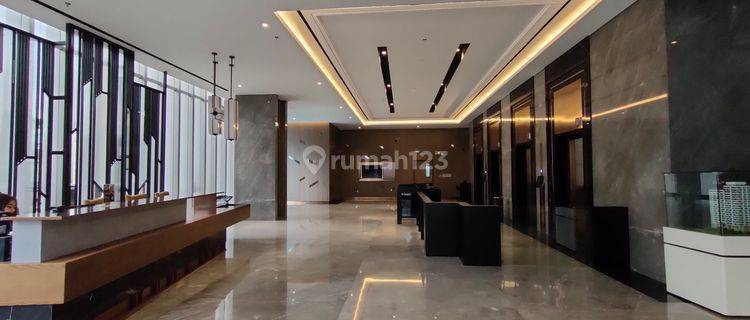 Dijual Ruang Usaha Kantor Apartemen Soho Tengah Kota Strategis 1