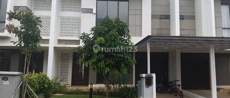 Rumah 2 lantai cluster Btari Summarecon Bandung 1
