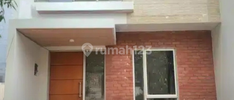 Disewa Rumah 2 Lantai Cakep Rapi Siap Huni Letak Strategis di Citra Raya Cikupa 1