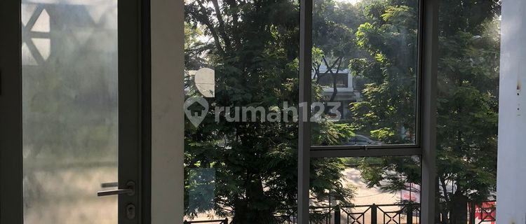 Nice Cheap Shop House 3 Floors Facing the Road in BSD Modern Market Shop House 1