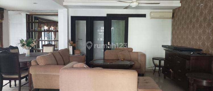 Dijual Rumah Semi Villa di Seminyak Badung Bali 1