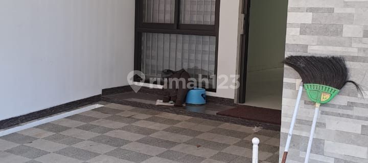 RUMAH DIJUAL SAYAP SUDIRMAN Bandung PUSAT KOTA design minimalis  1