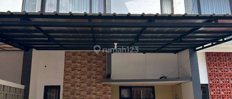 Jual Rumah 2 Lantai Super Strategis di Cluster Arcamanik Bandung 1